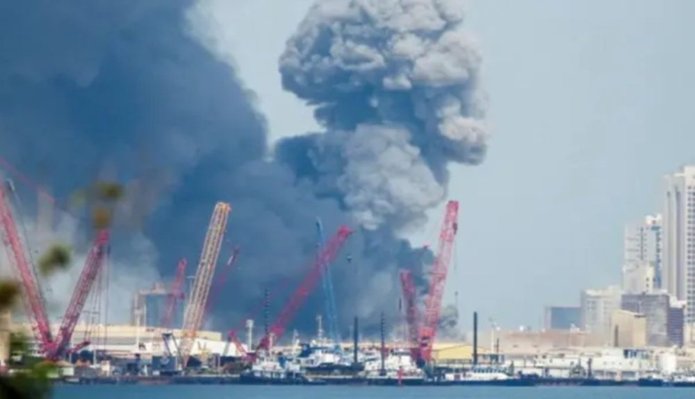 Iran Launches Strikes on Iraq and Dubai Following US-Israel Attacks